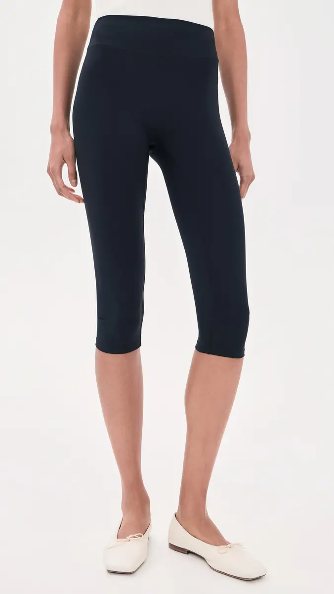 Runaway The Label Noa Capri Leggings | Thumbnail 2 Runaway The Label Noa Capri Leggings | Thumbnail 2