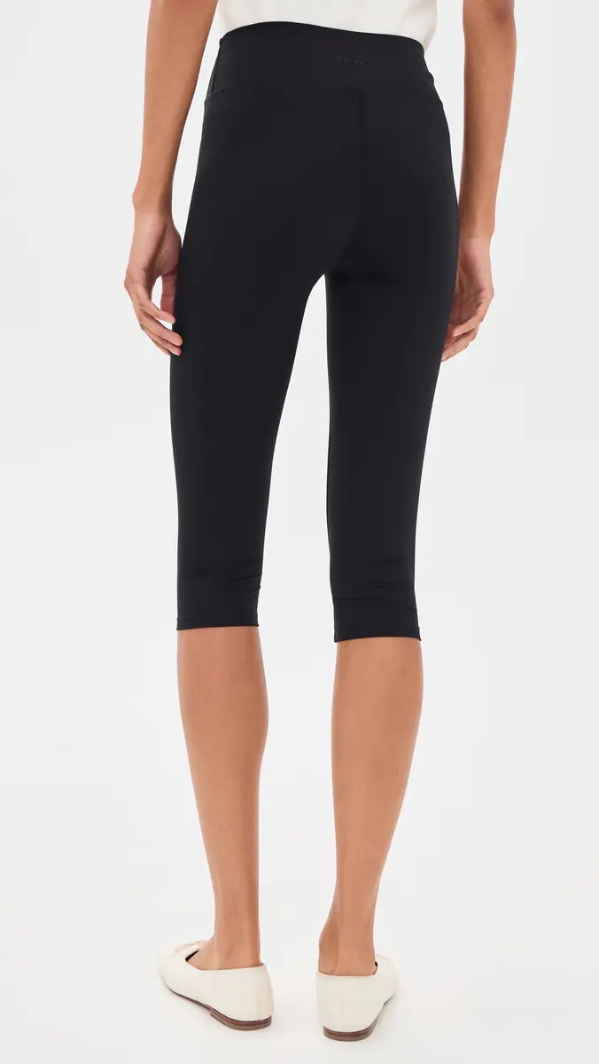 Runaway The Label Noa Capri Leggings | Thumbnail 3 Runaway The Label Noa Capri Leggings | Thumbnail 3