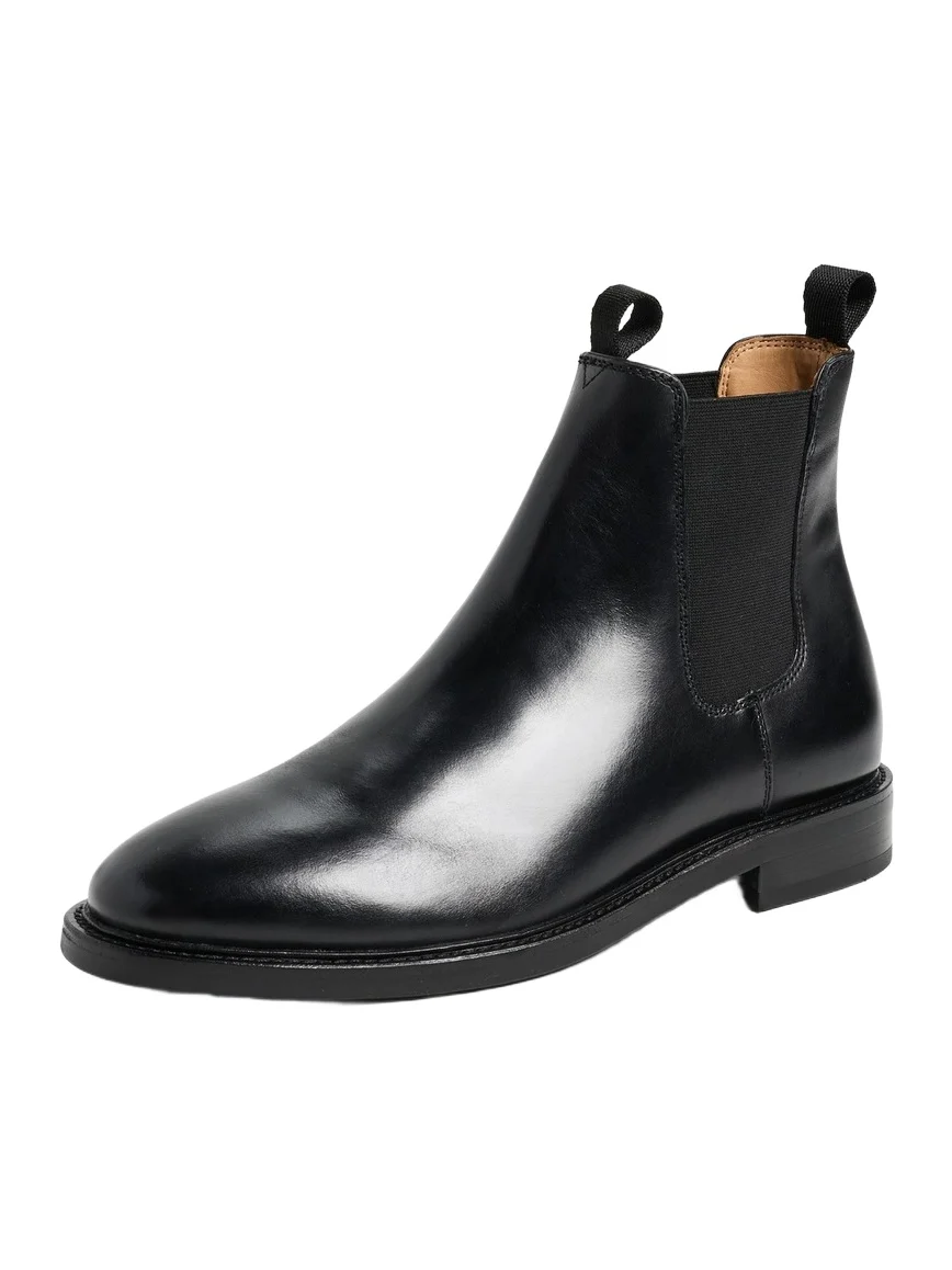 G.H. BASS G. H. Bass Monogram Chelsea Boots