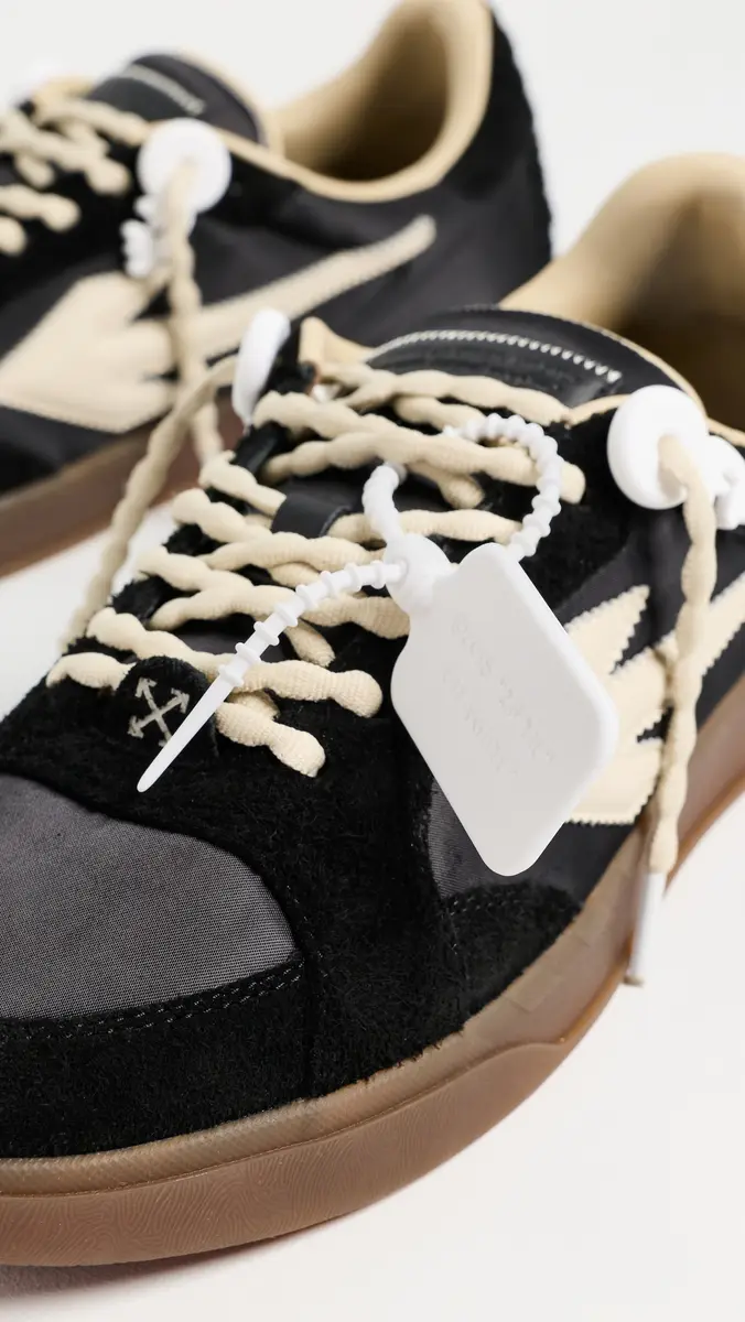 Off-White End of Play Sneakers | Thumbnail 5