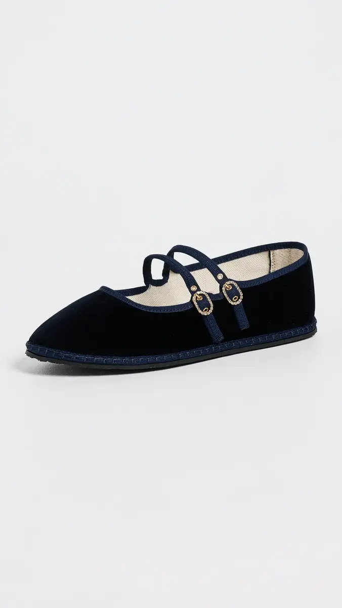 Vibi Venezia Audrey Velvet Flats | Thumbnail 2