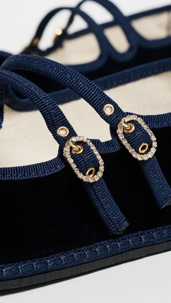 Vibi Venezia Audrey Velvet Flats | Thumbnail 6