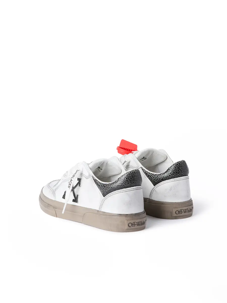 Off-White Vulcanized Low Worn Out Sneakers | Thumbnail 4 Off-White Vulcanized Low Worn Out Sneakers | Thumbnail 4