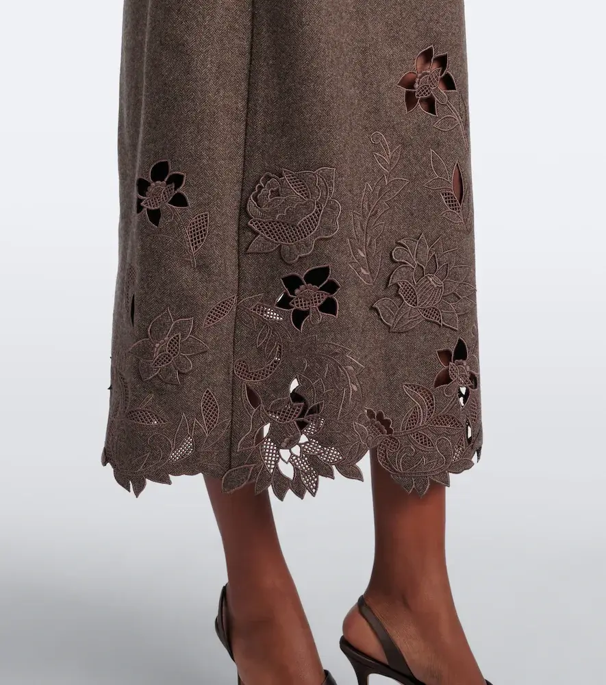 Oscar de la Renta Wool, silk, and cashmere midi dress | Thumbnail 3 Oscar de la Renta Wool, silk, and cashmere midi dress | Thumbnail 3