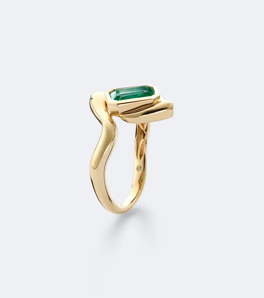 SHAY JEWELRY Zar 18kt gold pinky ring with emerald and diamond | Thumbnail 5 SHAY JEWELRY Zar 18kt gold pinky ring with emerald and diamond | Thumbnail 5