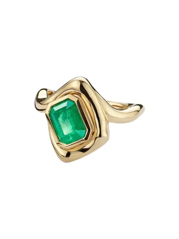 Zar 18kt gold pinky ring with emerald and diamond Zar 18kt gold pinky ring with emerald and diamond