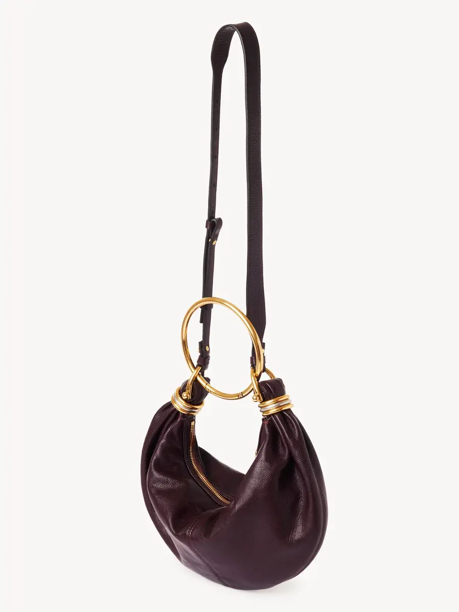 Chloé Small Bracelet hobo bag in grained leather | Thumbnail 4 Chloé Small Bracelet hobo bag in grained leather | Thumbnail 4