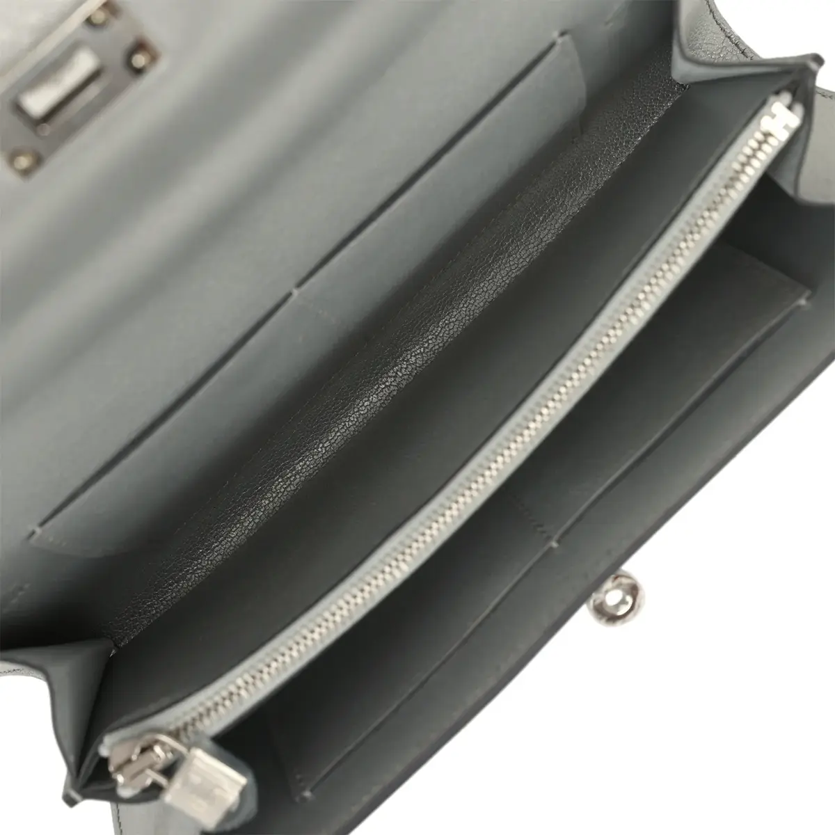 HERMÈS Hermes Kelly Wallet To Go Argent Chevre Chamkilight Palladium Hardware | Thumbnail 8 HERMÈS Hermes Kelly Wallet To Go Argent Chevre Chamkilight Palladium Hardware | Thumbnail 8