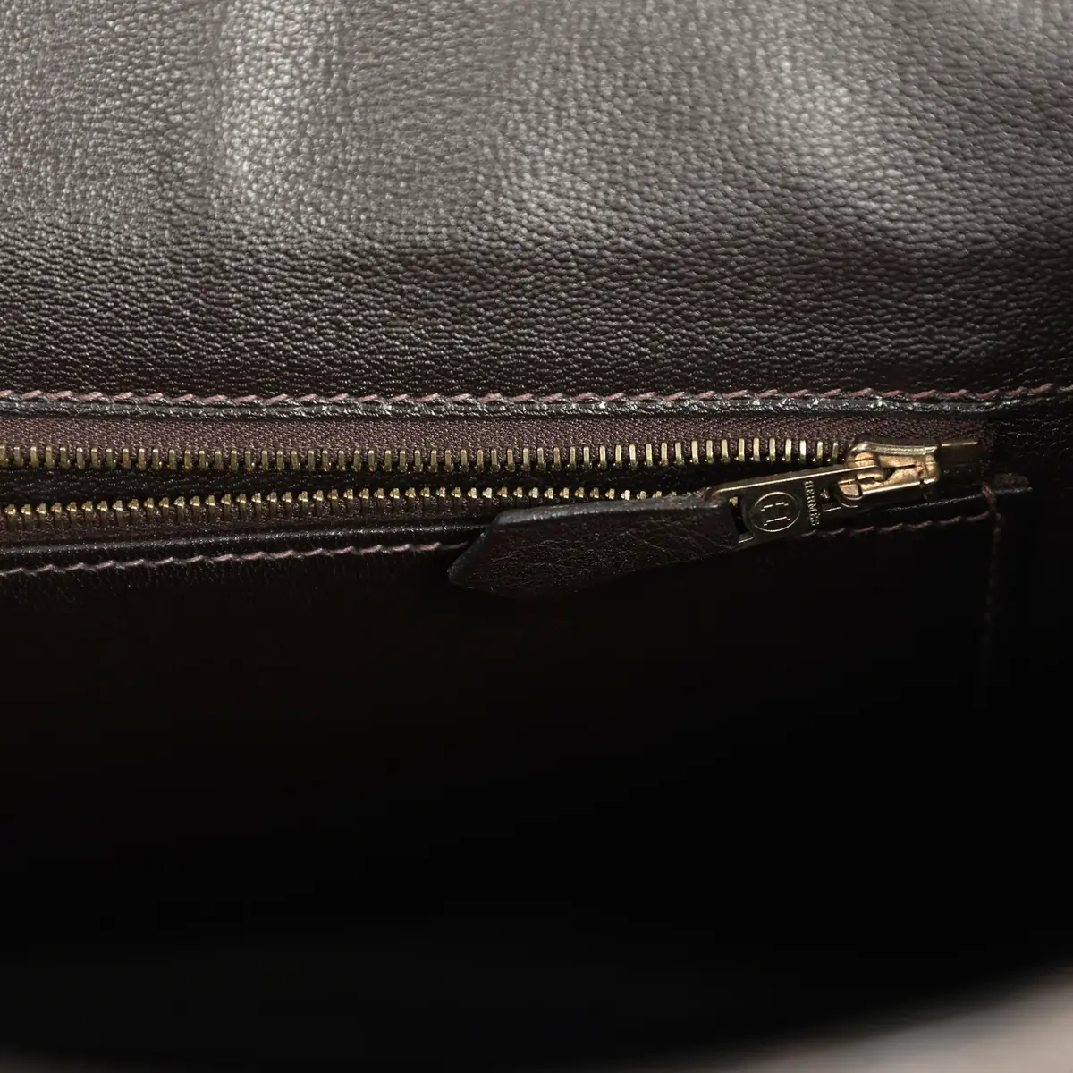 HERMÈS Vintage Hermes Birkin 40 Ebene Togo Gold Hardware | Thumbnail 9 HERMÈS Vintage Hermes Birkin 40 Ebene Togo Gold Hardware | Thumbnail 9