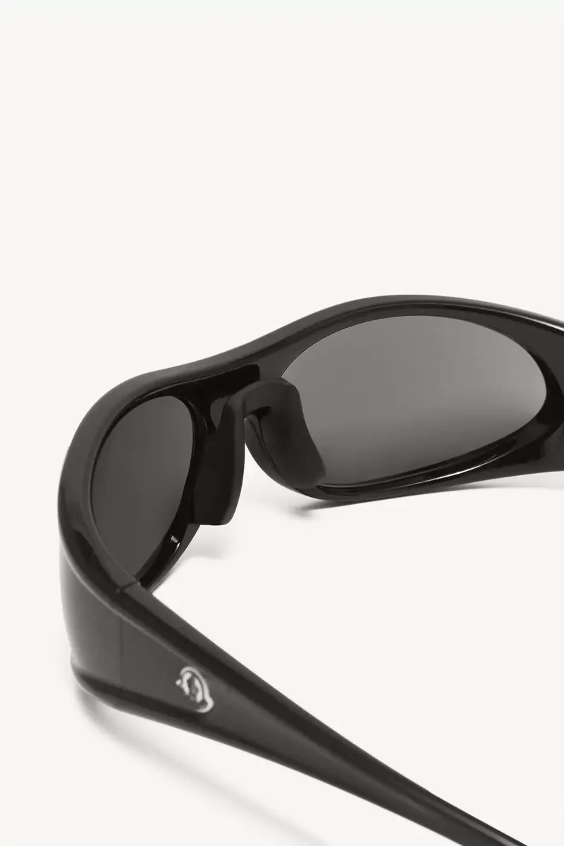 Moncler Lunettes Traill Oval Sunglasses | Thumbnail 6 Moncler Lunettes Traill Oval Sunglasses | Thumbnail 6