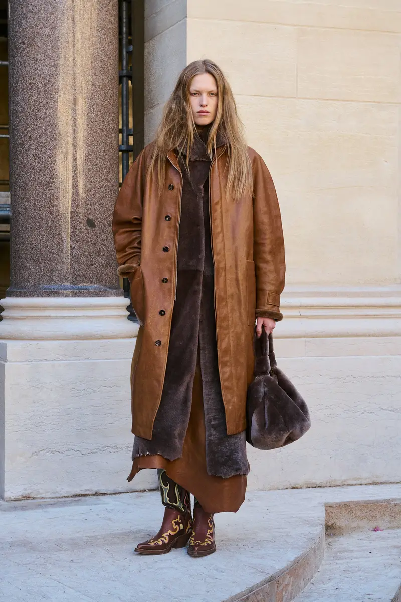 Gabriela Hearst Edwardo Raw Cut Skirt in Cognac Vachetta Leather | Thumbnail 10 Gabriela Hearst Edwardo Raw Cut Skirt in Cognac Vachetta Leather | Thumbnail 10