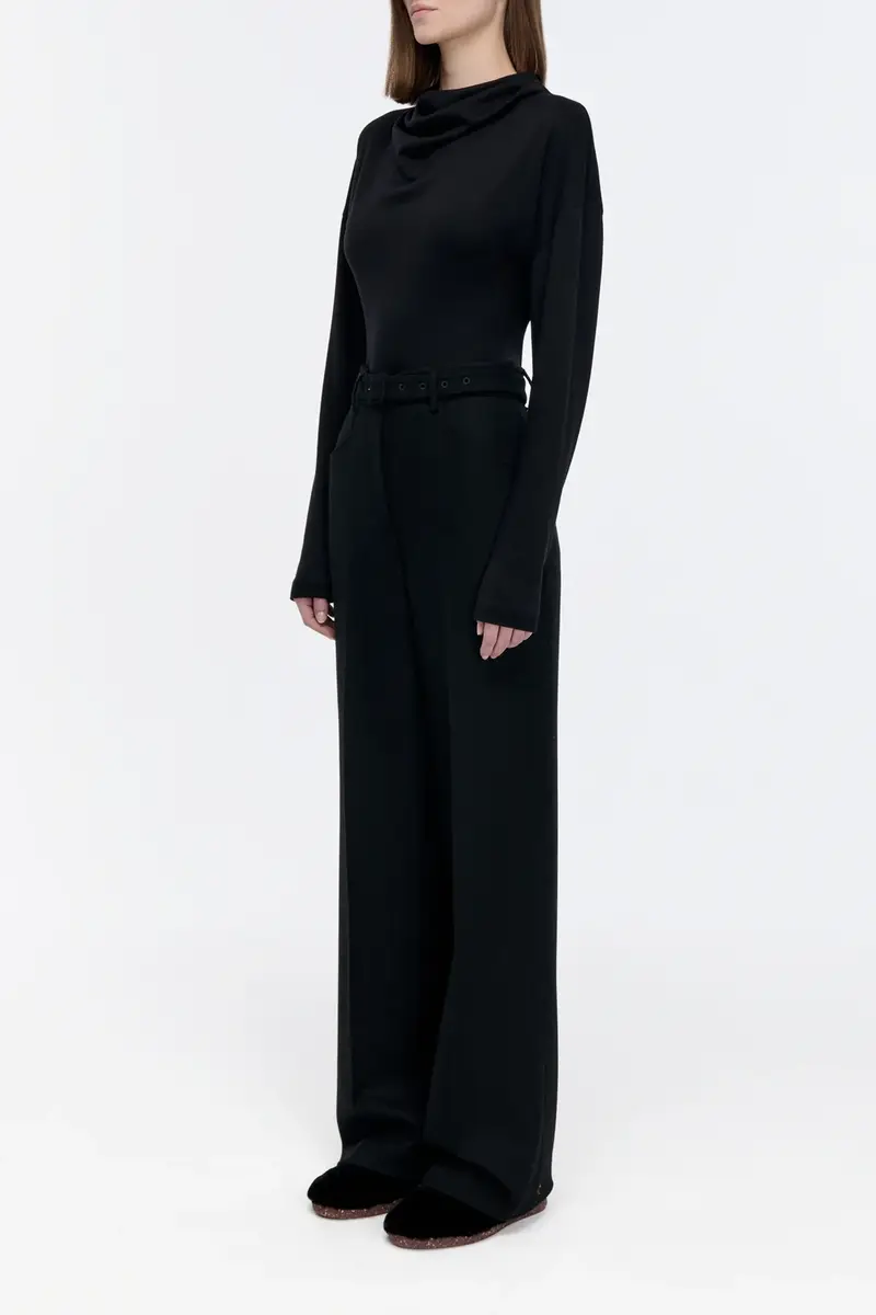 Gabriela Hearst Paget Top in Black Cashmere Jersey | Thumbnail 3 Gabriela Hearst Paget Top in Black Cashmere Jersey | Thumbnail 3