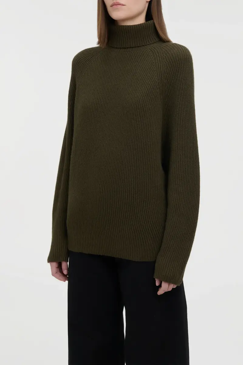 Gabriela Hearst Wigman Knit Turtleneck Sweater in Deep Olive Cashmere | Thumbnail 3