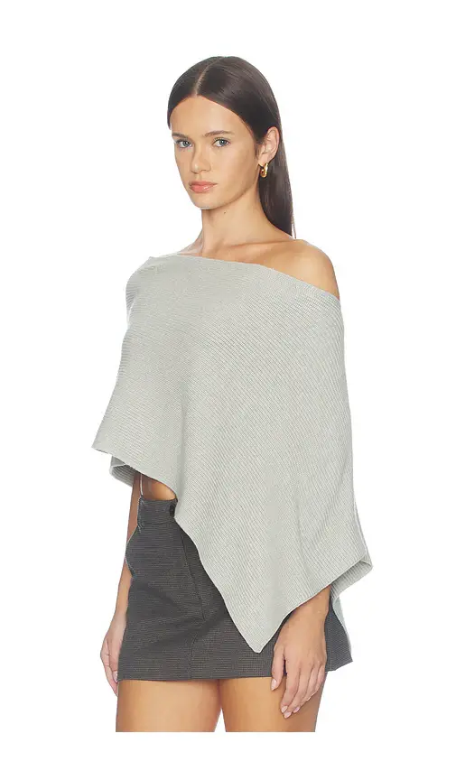 LIONESS Luminous Poncho | Thumbnail 2