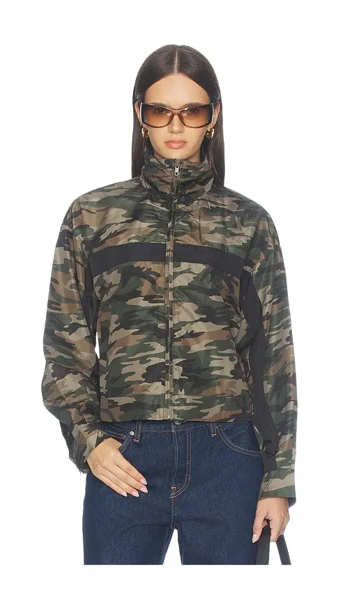 Essential Windbreaker Essential Windbreaker