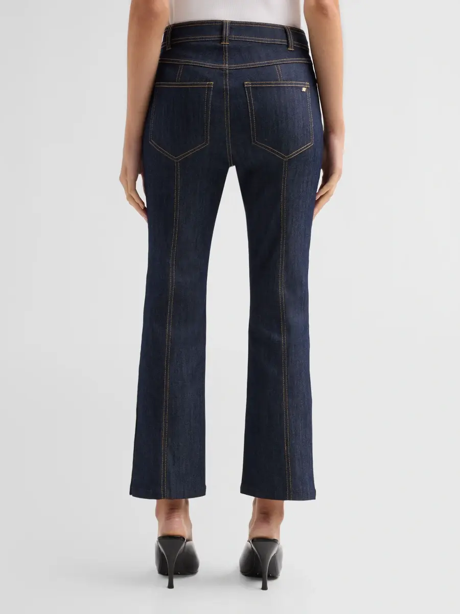 Cinq à Sept Women's Maggie Crop Jeans | Thumbnail 3 Cinq à Sept Women's Maggie Crop Jeans | Thumbnail 3