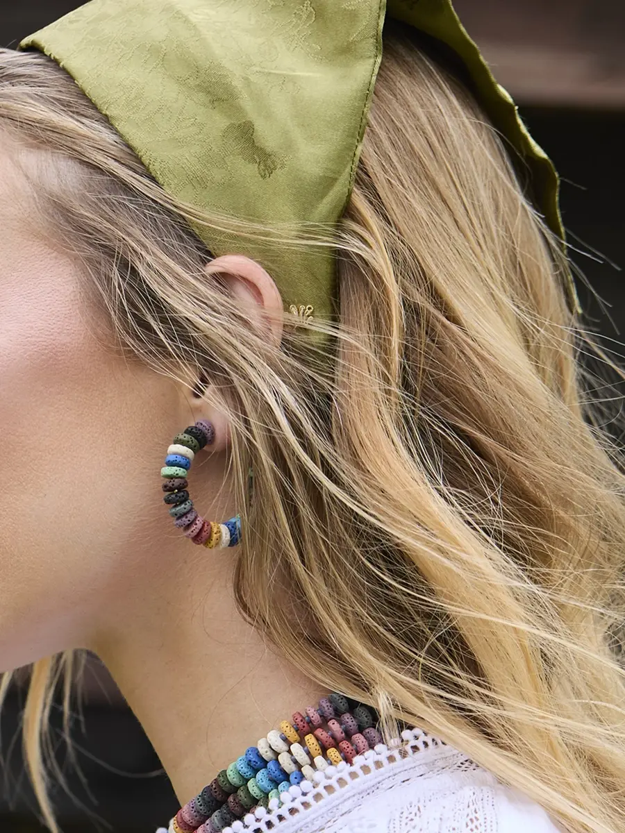 Lele Sadoughi Women's Gilded Frontier Diana Beaded Hoop Earrings | Thumbnail 3 Lele Sadoughi Women's Gilded Frontier Diana Beaded Hoop Earrings | Thumbnail 3