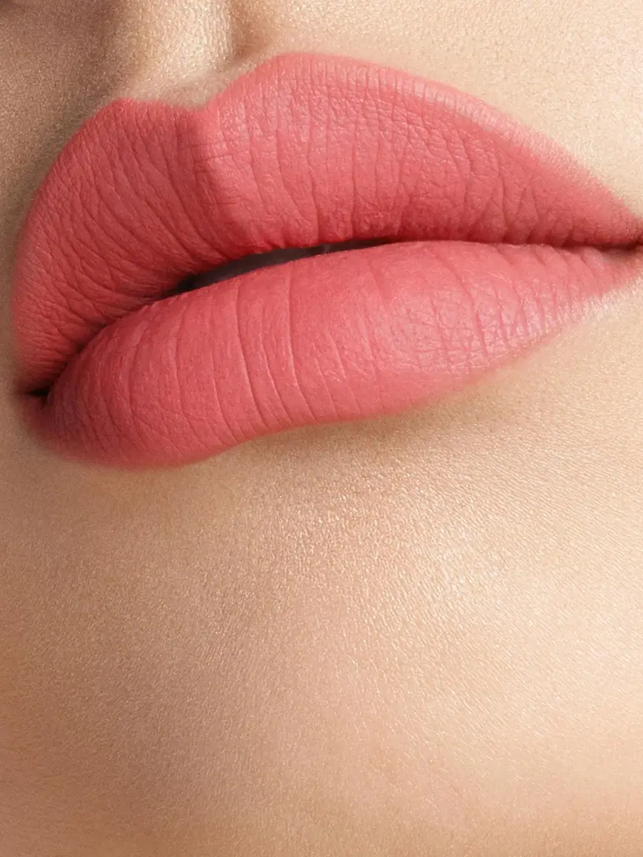 Tom Ford Liquid Lip Color | Thumbnail 2 Tom Ford Liquid Lip Color | Thumbnail 2