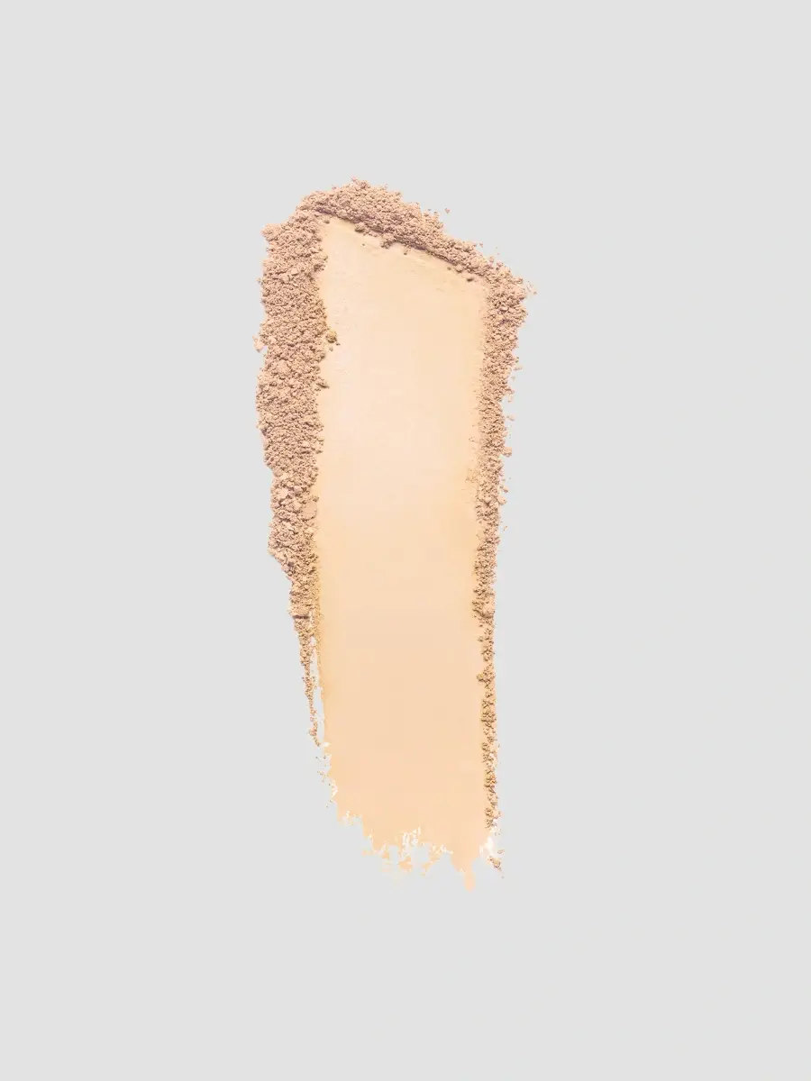 Estée Lauder Women's Double Wear Stay In Place Matte Powder Foundation | Thumbnail 2