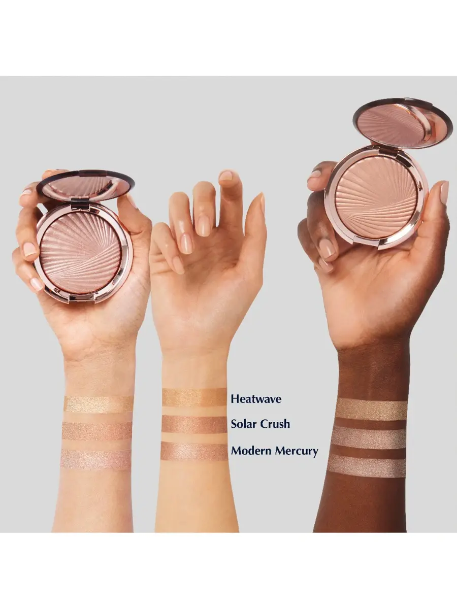 Estée Lauder Women's Bronze Goddess Highlighting Powder | Thumbnail 3 Estée Lauder Women's Bronze Goddess Highlighting Powder | Thumbnail 3