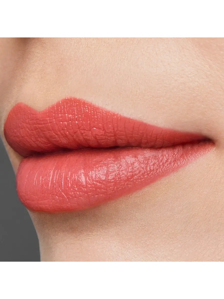 Estée Lauder Women's Pure Color Long-Lasting Cream Lipstick | Thumbnail 3 Estée Lauder Women's Pure Color Long-Lasting Cream Lipstick | Thumbnail 3