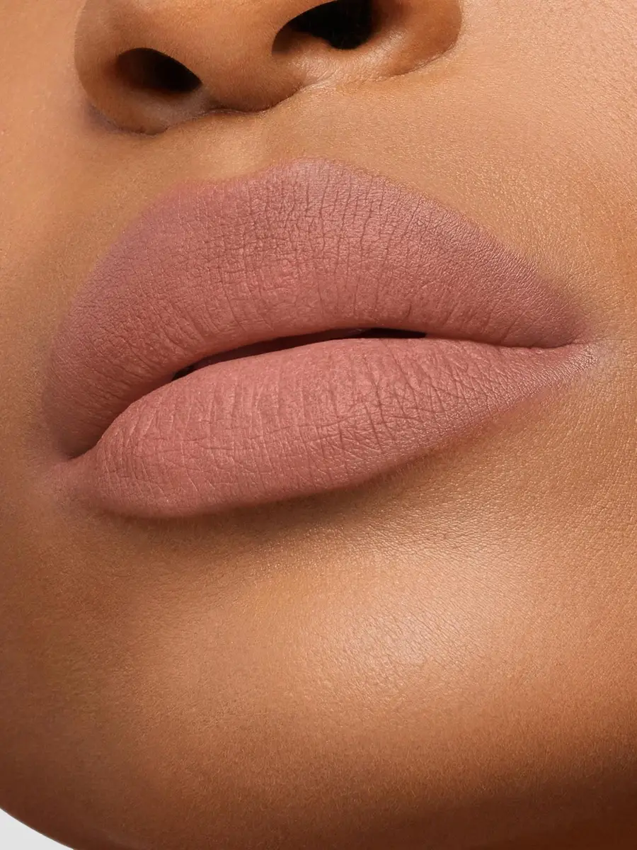 Tom Ford Liquid Lip Color | Thumbnail 4 Tom Ford Liquid Lip Color | Thumbnail 4