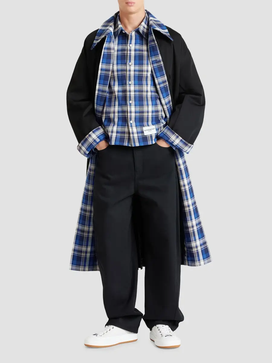 Givenchy Men's Couture Seam Double Trench Coat in Cotton - Black | Thumbnail 2 Givenchy Men's Couture Seam Double Trench Coat in Cotton - Black | Thumbnail 2