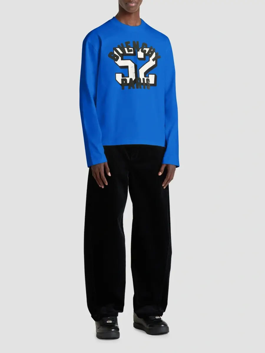Givenchy Men's Boxy-Fit T-Shirt in Cotton with Print - Lagoon Blue | Thumbnail 2 Givenchy Men's Boxy-Fit T-Shirt in Cotton with Print - Lagoon Blue | Thumbnail 2