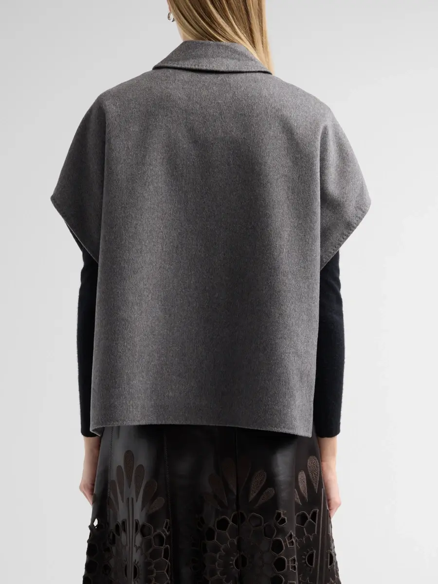 MAISON COMMON Women's Casual Cashmere Vest | Thumbnail 3 MAISON COMMON Women's Casual Cashmere Vest | Thumbnail 3