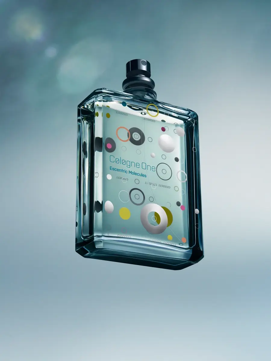 Escentric Molecules Cologne One | Thumbnail 2 Escentric Molecules Cologne One | Thumbnail 2