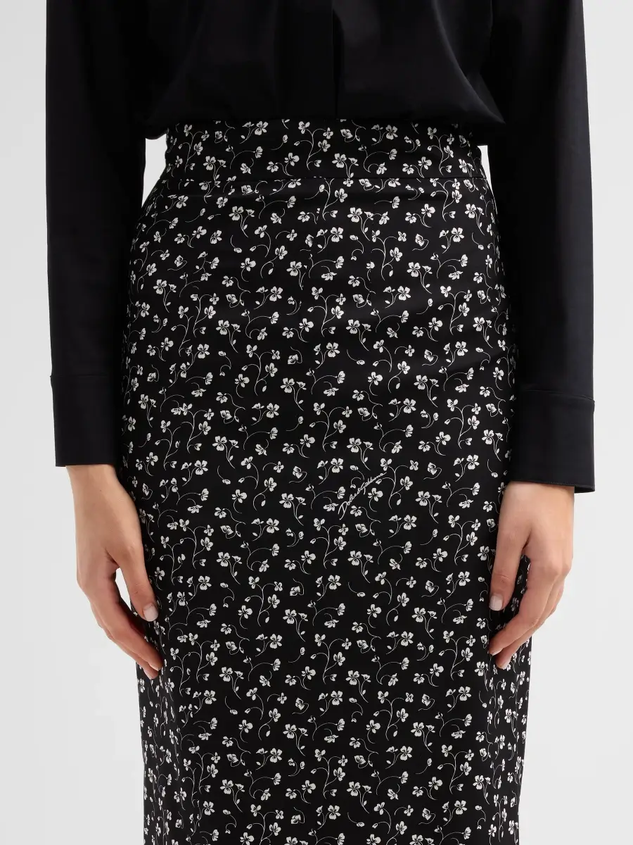 Dolce & Gabbana Women's Printed Pencil Midi Skirt | Thumbnail 5 Dolce & Gabbana Women's Printed Pencil Midi Skirt | Thumbnail 5