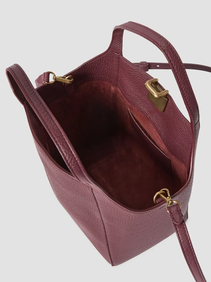 Brunello Cucinelli Women's Sartorial Small Bucket Bag in Soft Grained Leather | Thumbnail 5 Brunello Cucinelli Women's Sartorial Small Bucket Bag in Soft Grained Leather | Thumbnail 5