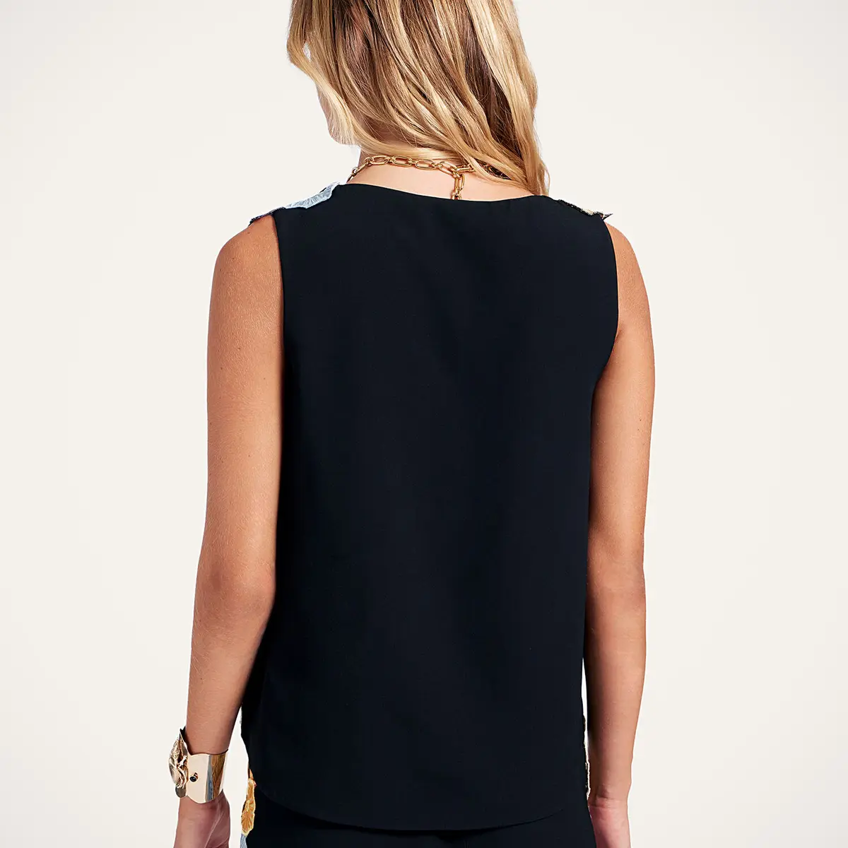 La Double J V-Neck Scala Top | Thumbnail 2 La Double J V-Neck Scala Top | Thumbnail 2