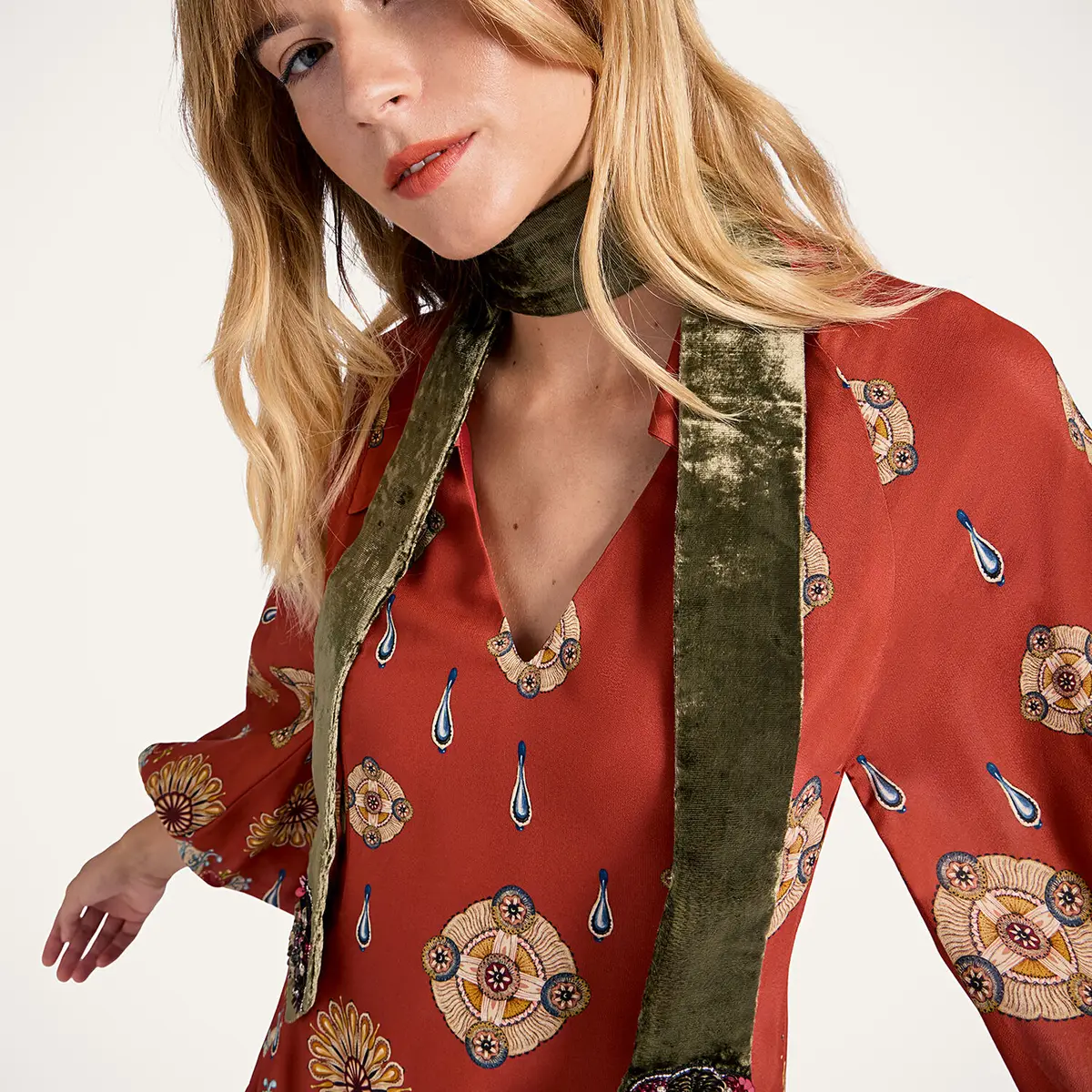 Ella 2-Ways Stole Ella 2-Ways Stole