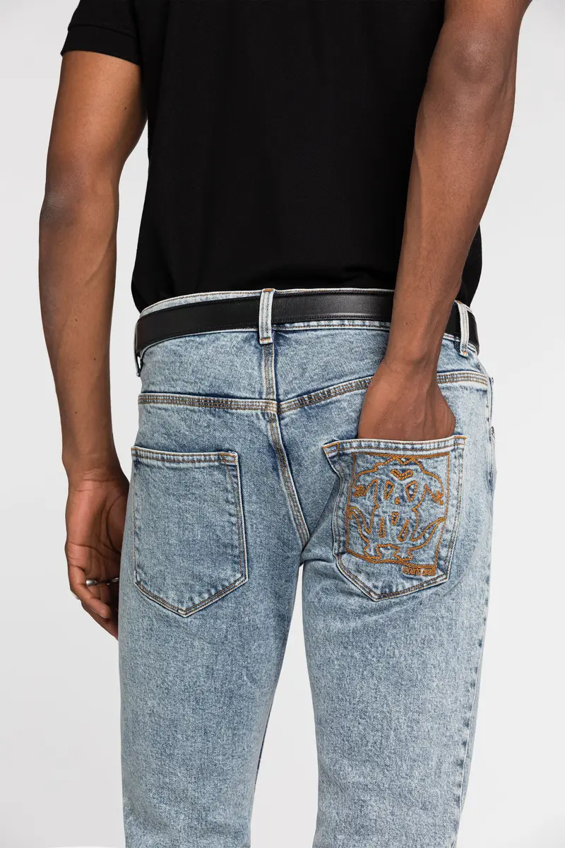 Roberto Cavalli Mirror Snake-Embroidered Slim-Fit Jeans | Thumbnail 5 Roberto Cavalli Mirror Snake-Embroidered Slim-Fit Jeans | Thumbnail 5
