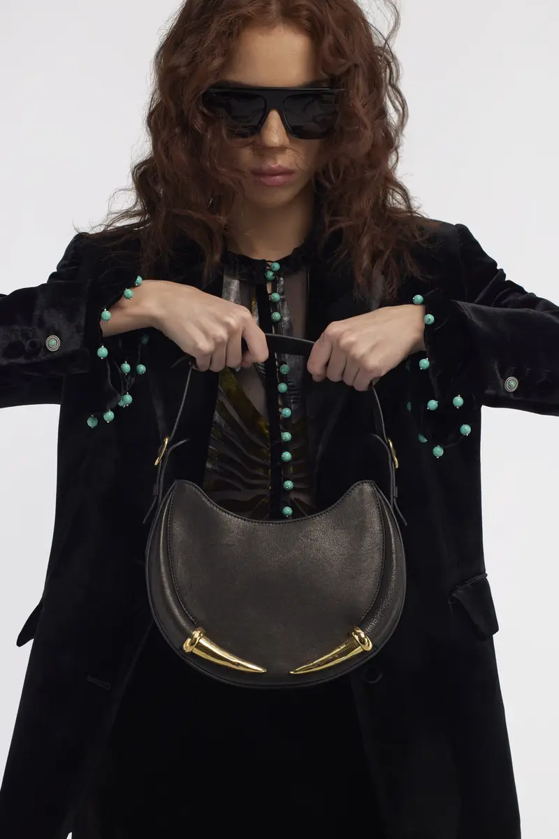 Roberto Cavalli Large Fang Shoulder Bag | Thumbnail 2 Roberto Cavalli Large Fang Shoulder Bag | Thumbnail 2