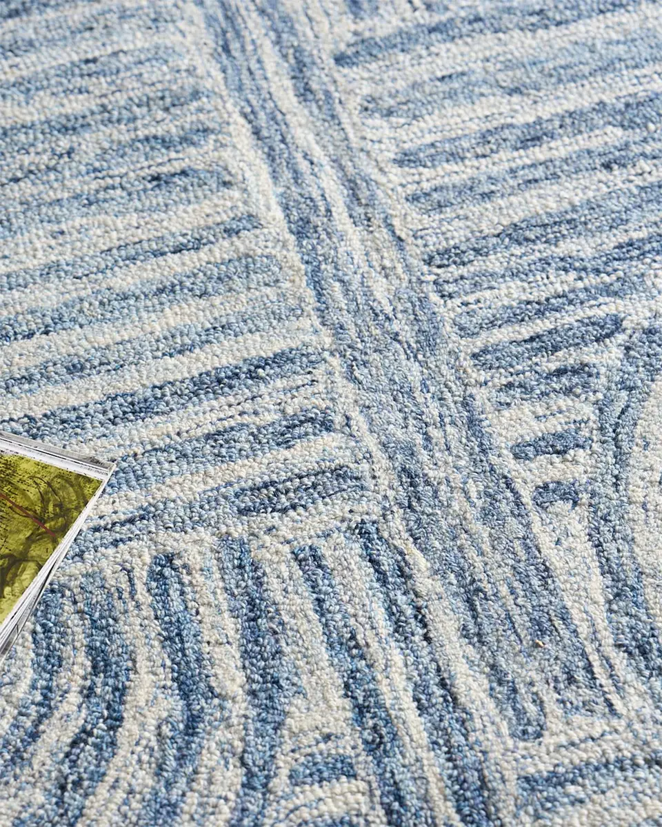 Exquisite Rugs Juno Hand-Tufted Blue/Ivory Rug | Thumbnail 6 Exquisite Rugs Juno Hand-Tufted Blue/Ivory Rug | Thumbnail 6