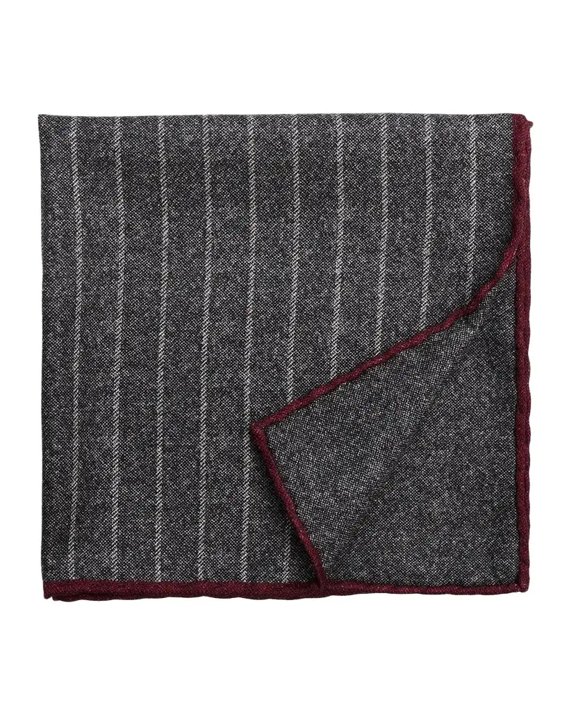 Men's Fine Stripe Double-Face Silk Pocket Square Men's Fine Stripe Double-Face Silk Pocket Square