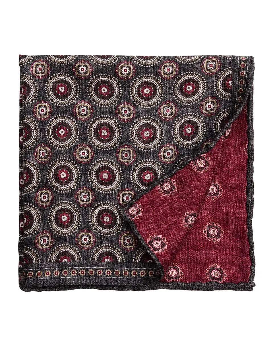 Brunello Cucinelli Men's Geometric Double-Circle Silk Pocket Square | Thumbnail 2 Brunello Cucinelli Men's Geometric Double-Circle Silk Pocket Square | Thumbnail 2
