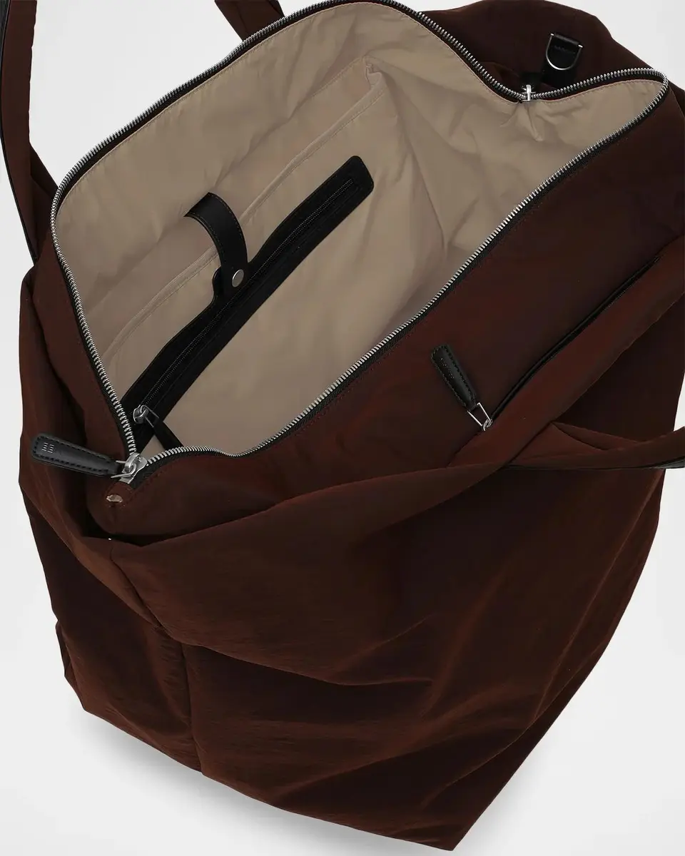 Vee Collective Essence Cotton-Blend Weekender | Thumbnail 2 Vee Collective Essence Cotton-Blend Weekender | Thumbnail 2