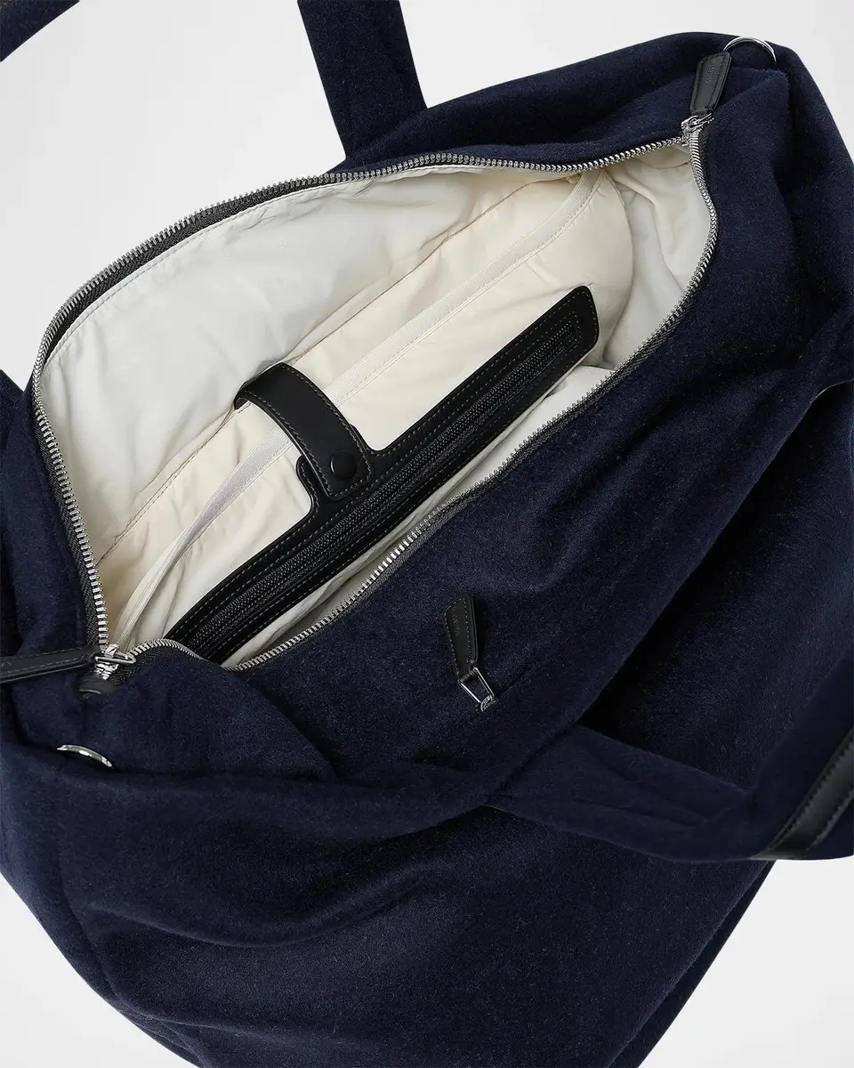 Vee Collective Essence Tote Bag | Thumbnail 2 Vee Collective Essence Tote Bag | Thumbnail 2