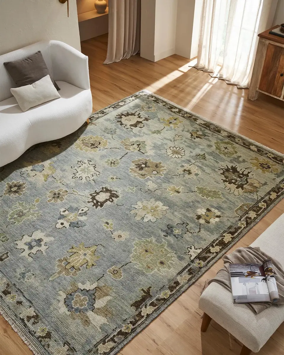 Haven & Loom Hugo Hand-Knotted Rug | Thumbnail 3 Haven & Loom Hugo Hand-Knotted Rug | Thumbnail 3