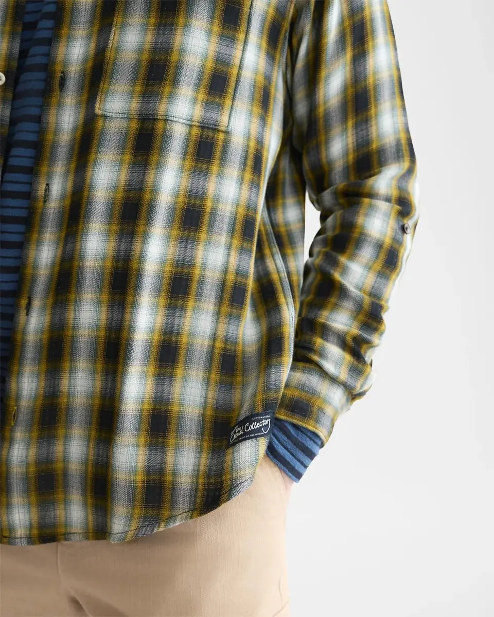 Scotch & Soda Men's Plaid Double-Face Flannel Cotton Shirt | Thumbnail 5 Scotch & Soda Men's Plaid Double-Face Flannel Cotton Shirt | Thumbnail 5