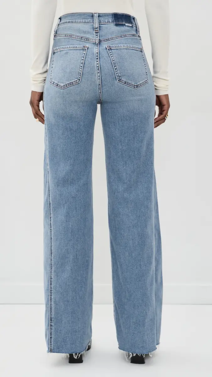 DAZE Far Out Seaming High Rise Wide Leg Jeans | Thumbnail 3 DAZE Far Out Seaming High Rise Wide Leg Jeans | Thumbnail 3
