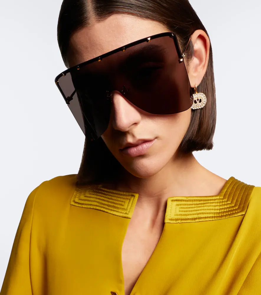 Valentino Garavani Rockstud shield sunglasses | Thumbnail 4 Valentino Garavani Rockstud shield sunglasses | Thumbnail 4