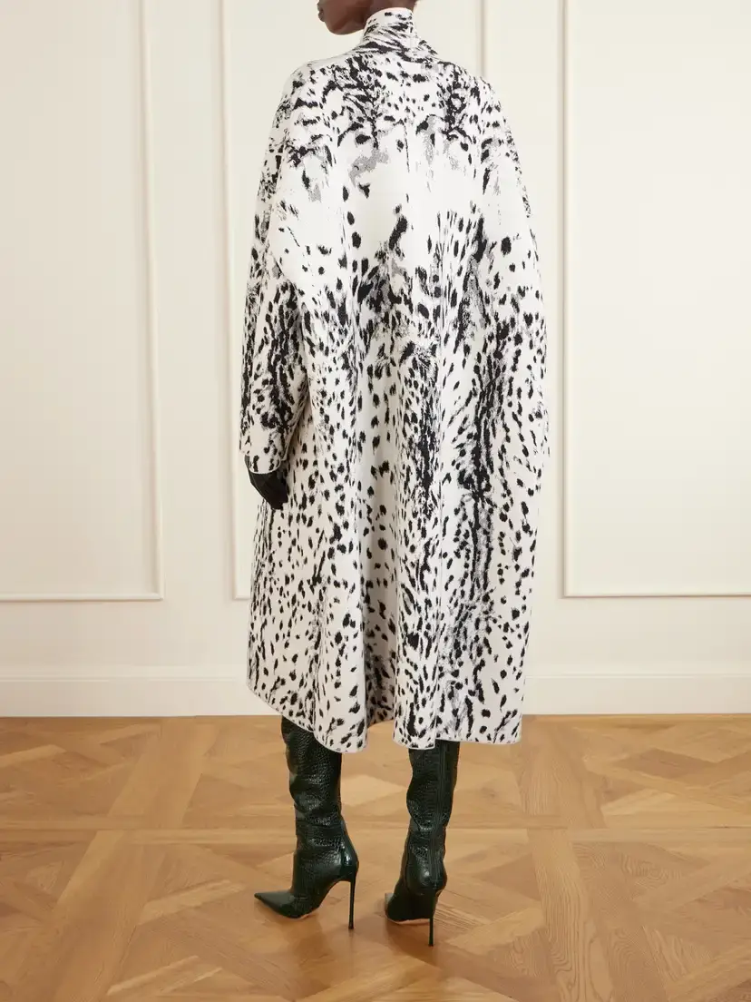 Tom Ford Animal-jacquard Velvet Coat | Thumbnail 3 Tom Ford Animal-jacquard Velvet Coat | Thumbnail 3