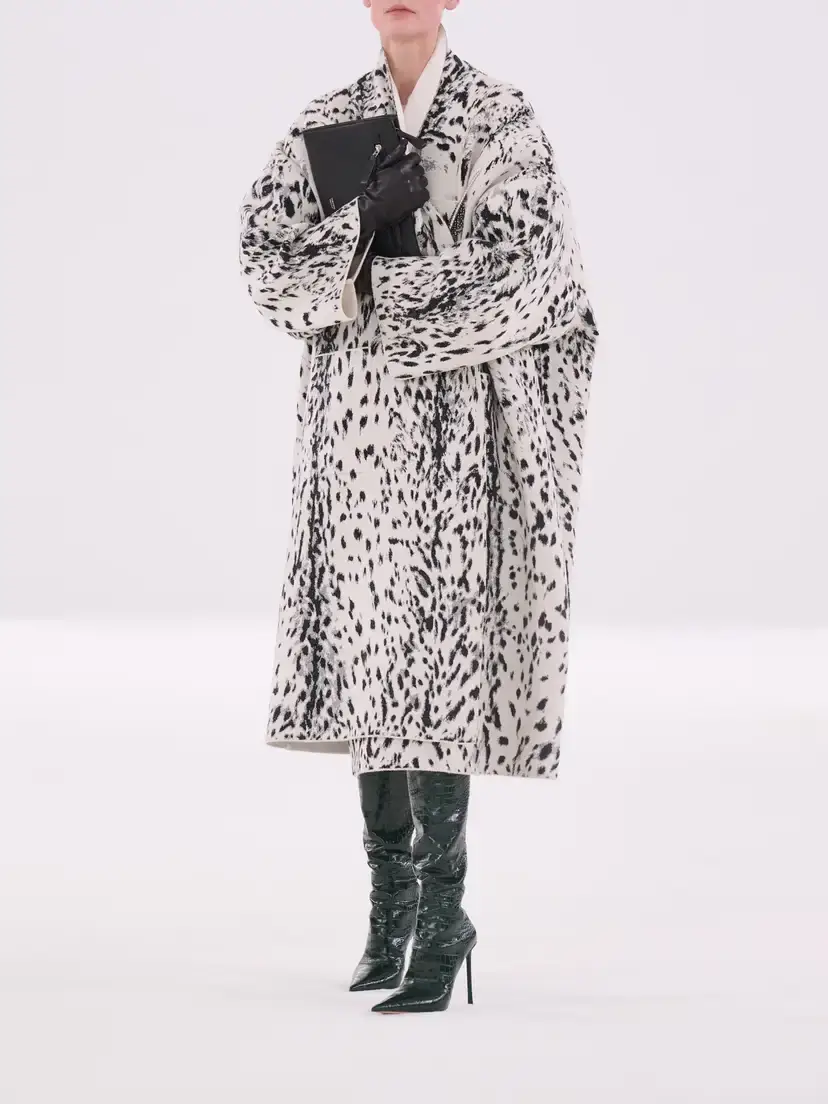 Tom Ford Animal-jacquard Velvet Coat | Thumbnail 5 Tom Ford Animal-jacquard Velvet Coat | Thumbnail 5