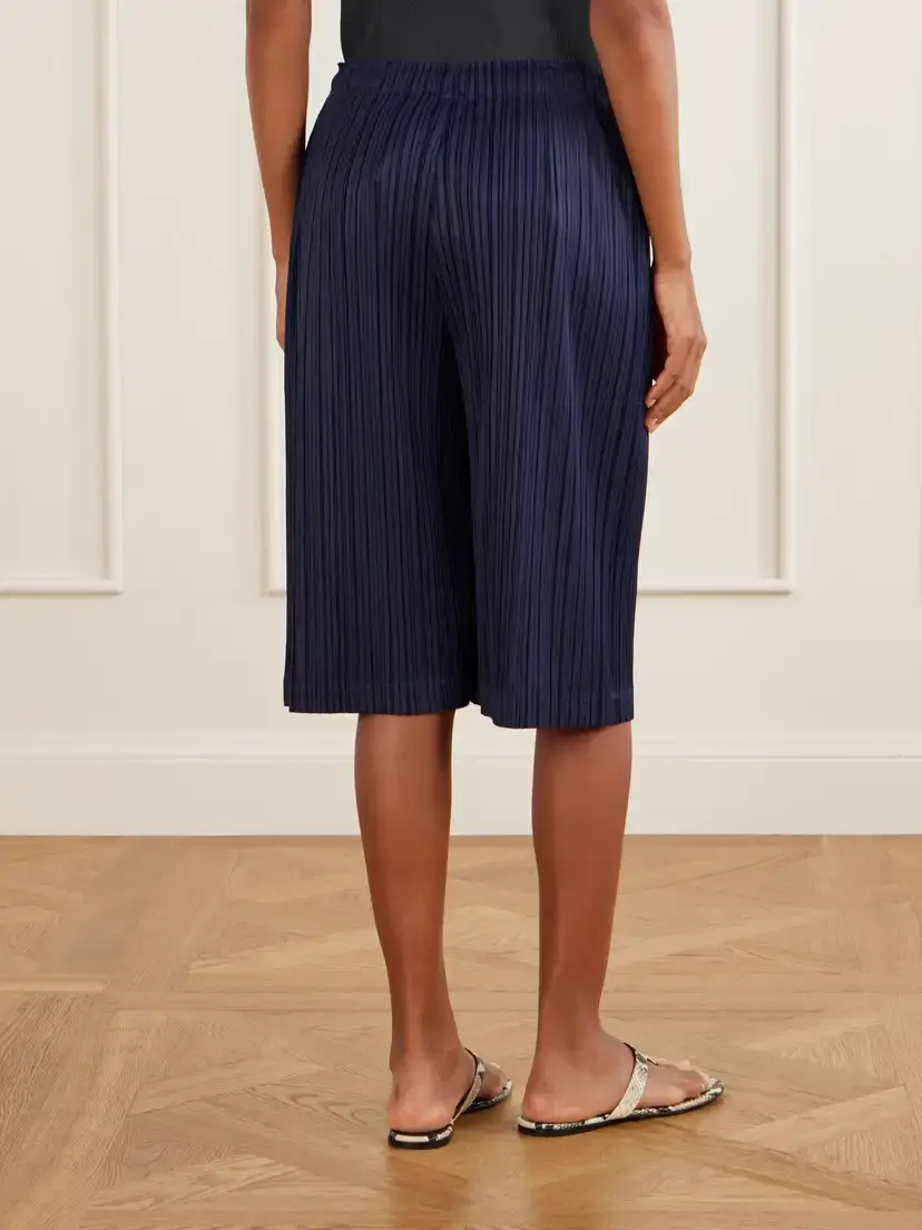 Pleats Please Issey Miyake September Plissé Shorts | Thumbnail 4 Pleats Please Issey Miyake September Plissé Shorts | Thumbnail 4