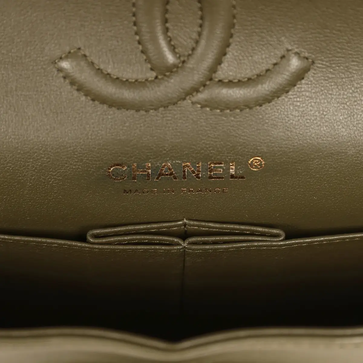 Chanel Pre-owned Chanel Small Classic Double Flap Bag Olive Green Lambskin Light Gold Hardware | Thumbnail 9