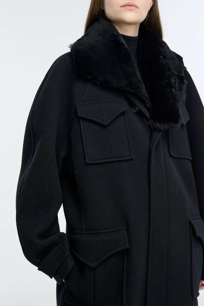 Gabriela Hearst Arbor Cocoon Coat in Black Cashmere Felt | Thumbnail 7 Gabriela Hearst Arbor Cocoon Coat in Black Cashmere Felt | Thumbnail 7